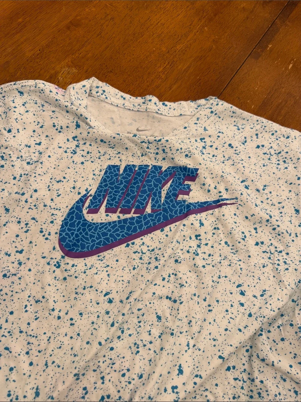 Nike White Tee with Blue Speckle and Purple-Blue Logo xxl